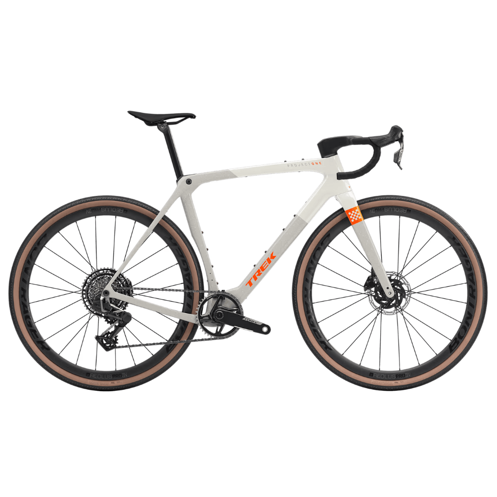 Checkmate SLR 7 AXS 2026 - Era White/Buff Beige